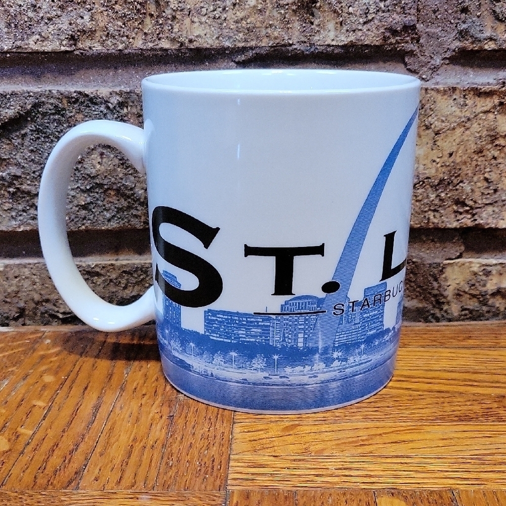 Starbucks Vintage Barista St. Louis Skyline Series 16 oz Mug 2002